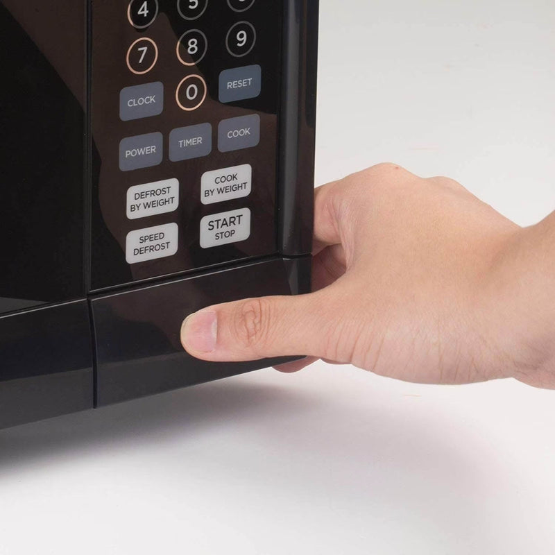 Westinghouse 0.9 Cu. Ft. Microwave, Black P8