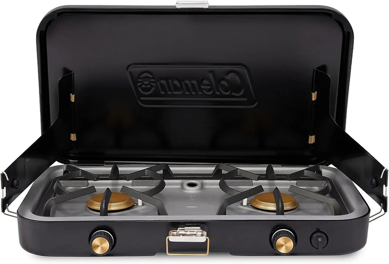 The 1900 series three-in-one propane camping stove, featuring a cast iron grill and frying pan accessories, has a power output of 24000 watts. It is equipped with an adjustable flame cover and excellent lighting device, and comes with two adjustable P3