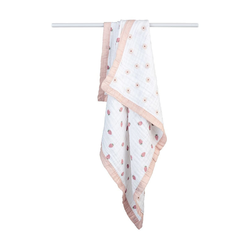 Lulujo 3-Ply Daisies & Strawberry Reversible Muslin Blanket V0