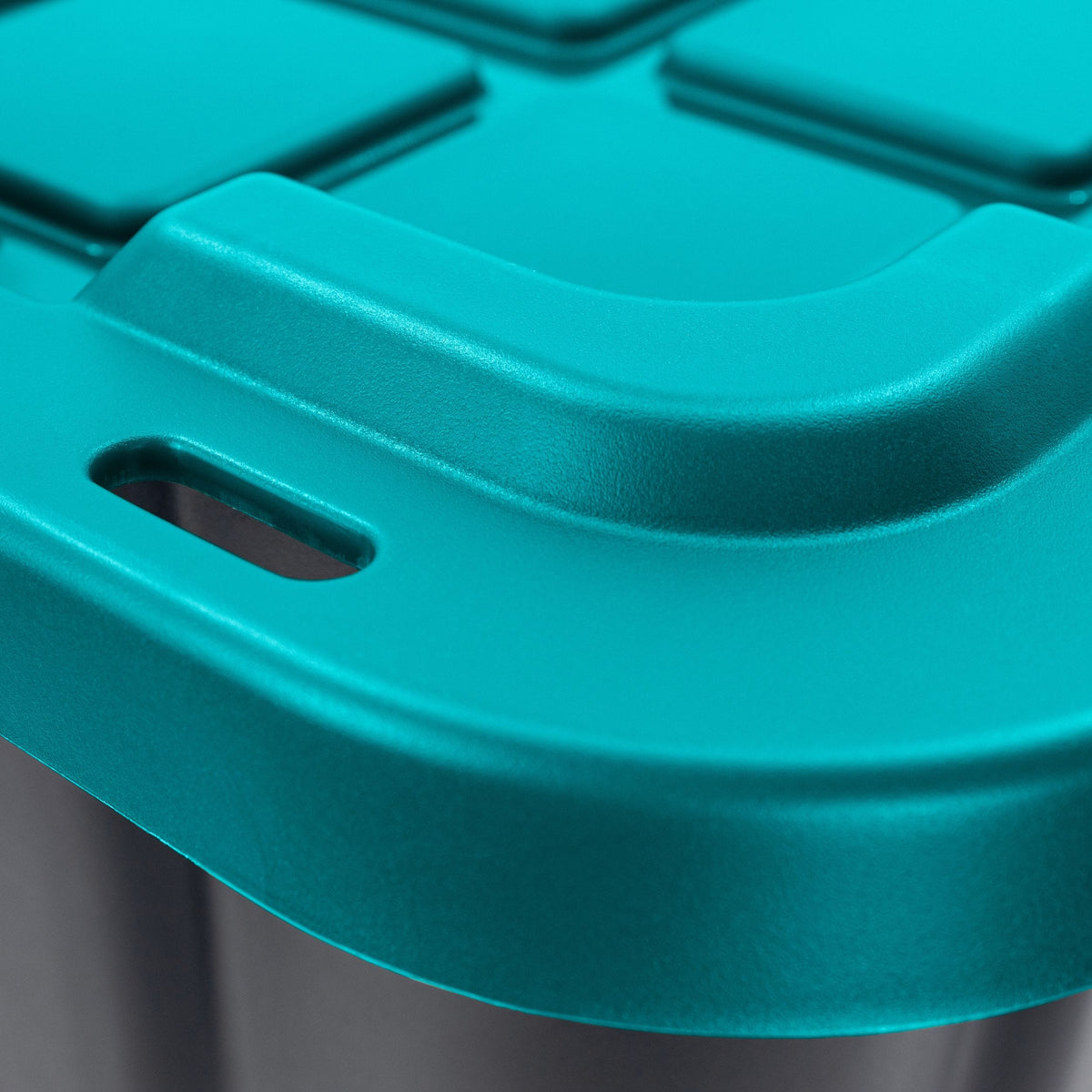 Mastercraft Heavy-Duty Storage Tote, 102-L, Teal