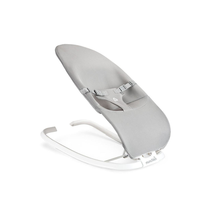 Munchkin Spring 2-in-1 Baby Bouncer & Rocker F6