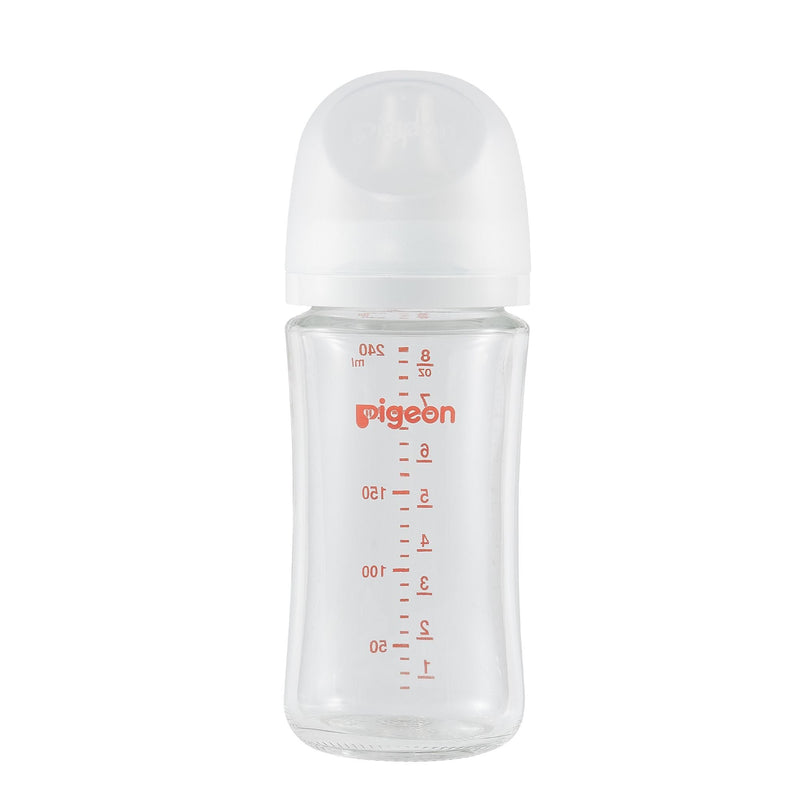Pigeon Glass Bottle with Silicone Nipple (M), 8-oz, 3 Months+ Y8
