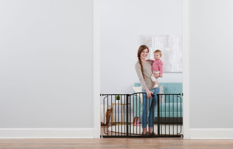 Regalo Home Accents Super Wide Safety Gate M6