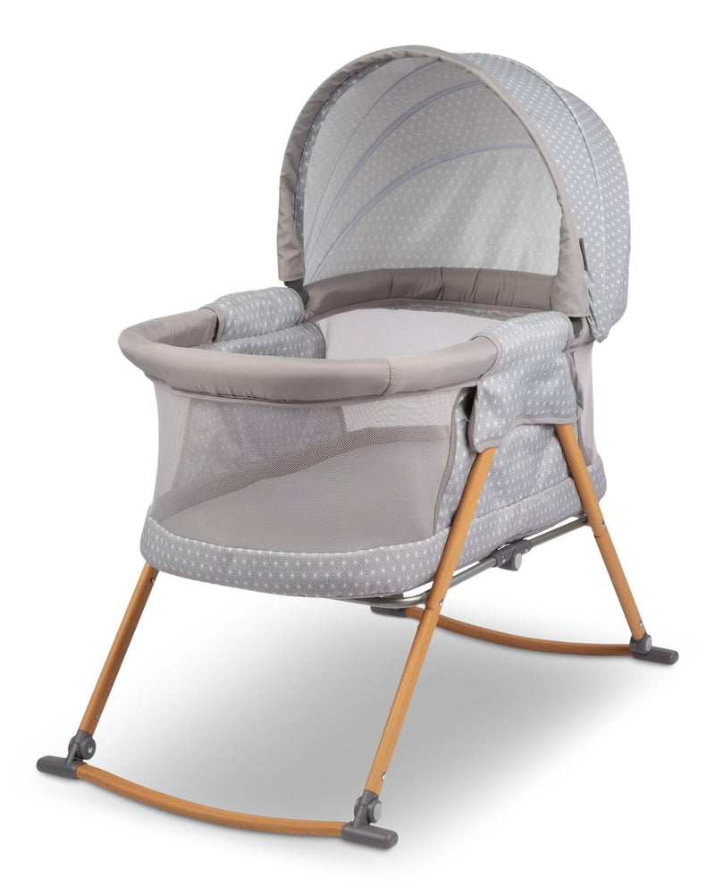 Safety 1st Amherst Rocking Baby Bassinet W0