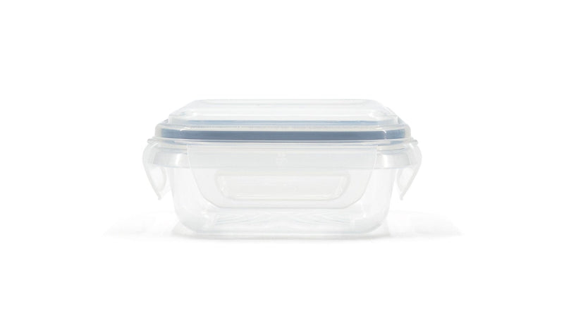 Snaplock Clear Rectangular Clear Food Storage Container, Nestable, 250-mL O5